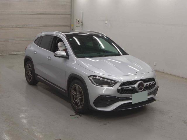 2021 Mercedes-Benz GLA Class GLA200d 4MATIC AMG Line