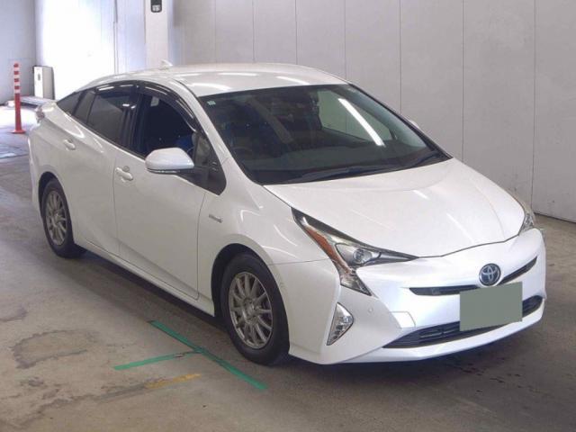 2017 Toyota Prius S Safety Plus