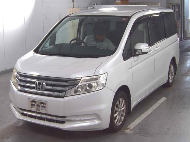 2014 Honda STEPWAGON G E Selection