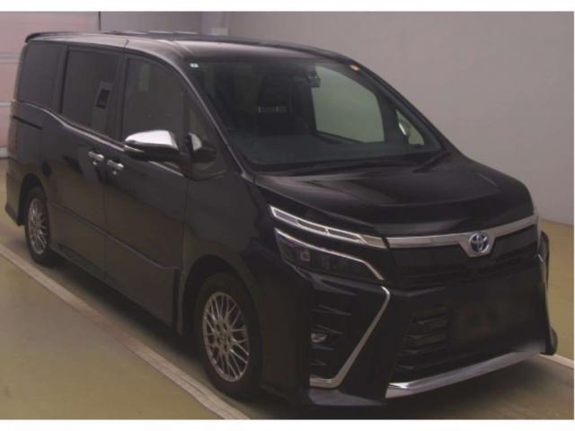 2021 Toyota Voxy Hybrid Hybrid ZS Kirameki?