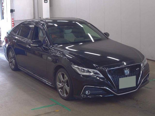 2018 Toyota Crown Hybrid RS Advance