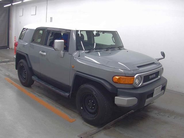 2016 Toyota FJCruiser Offroad Package