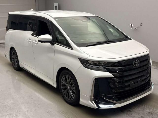 2023 Toyota Vellfire Hybrid Z Premia