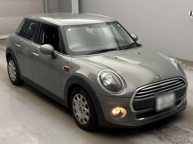 2018 MINI 5HB One