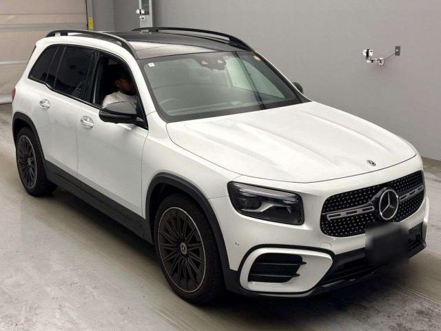 2024 Mercedes-Benz GLB Class GLB200d 4MATIC Night Edition