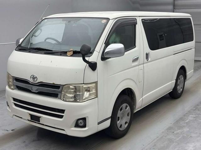 2011 Toyota HIACE VAN Super GL 4WD