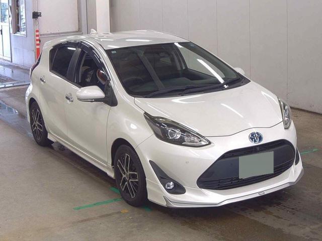 2021 Toyota Aqua S Style Black Modellista Aero Panoramic LED Lights