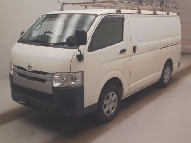 2018 Toyota REGIUS ACE VAN DX 4WD