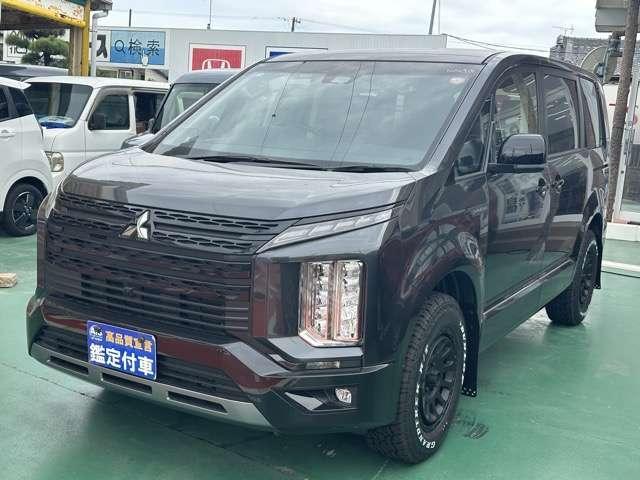 2025 Mitsubishi Delica D5 2.2 Chamonix Diesel Turbo 4WD with Electric Side Step