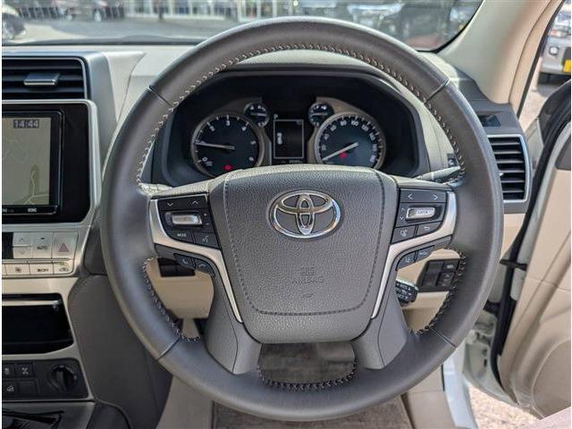 2023 Toyota LAND CRUISER PRADO TX L Package