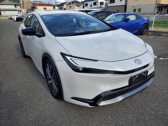 2025 Toyota Prius Z
