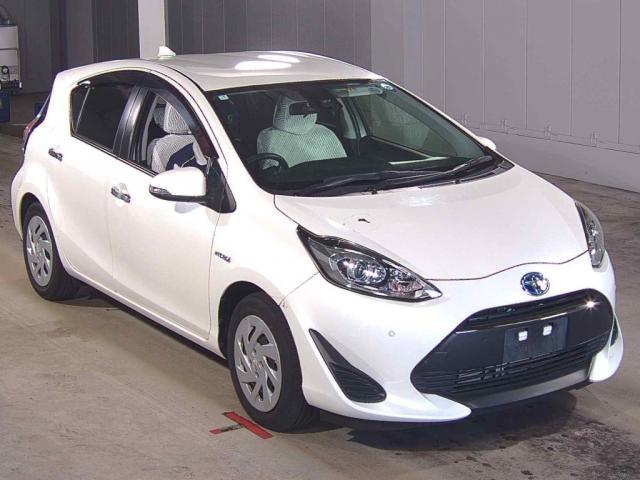 2019 Toyota Aqua S Style Black
