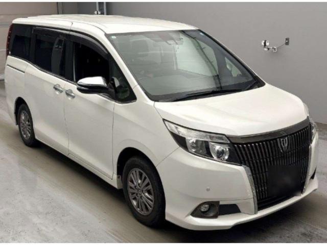 2017 Toyota ESQUIRE Gi Black Tailored