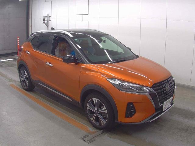 2022 Nissan Kicks e-POWER X Two-Tone Interior Edition