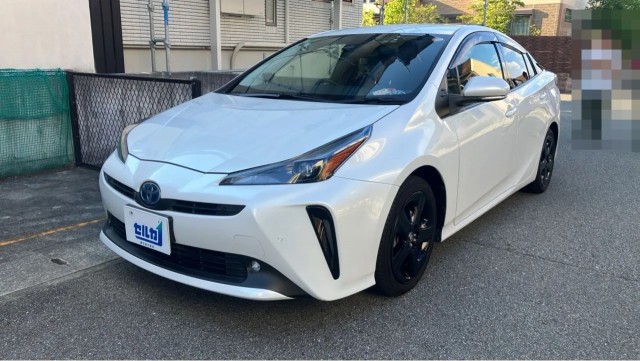 2022 Toyota Prius S Touring Selection Black Edition