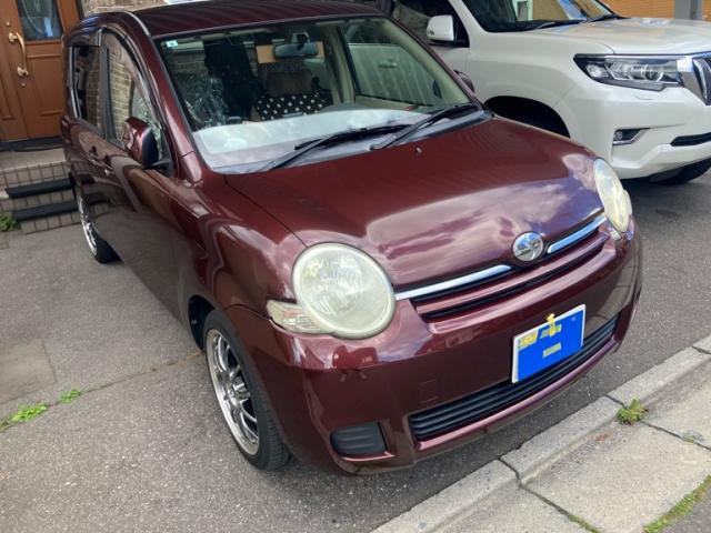 2011 Toyota Sienta X L Package