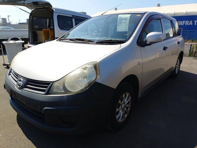 2014 Nissan AD DX
