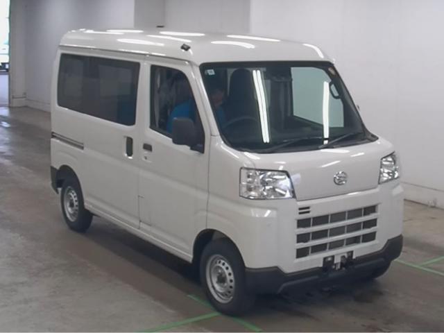 2025 Daihatsu Hijet Cargo Deluxe