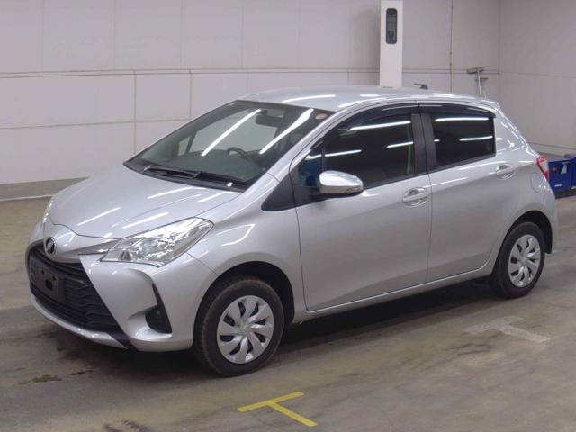 2019 Toyota Vitz 5D F 4WD