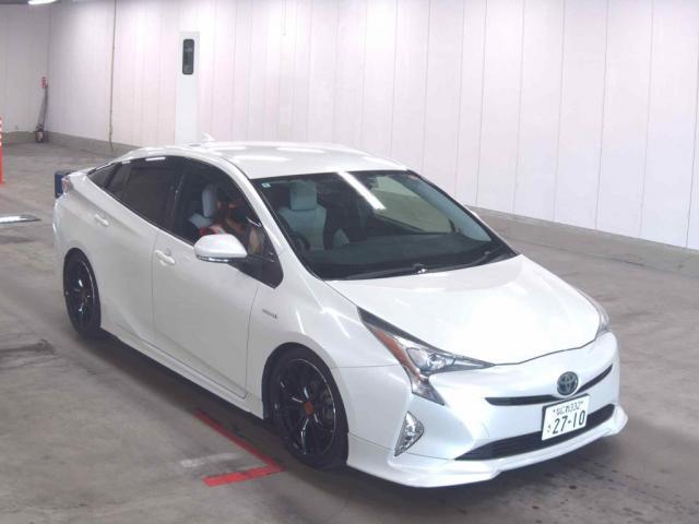 2016 Toyota Prius S Touring Selection Aero Equipped