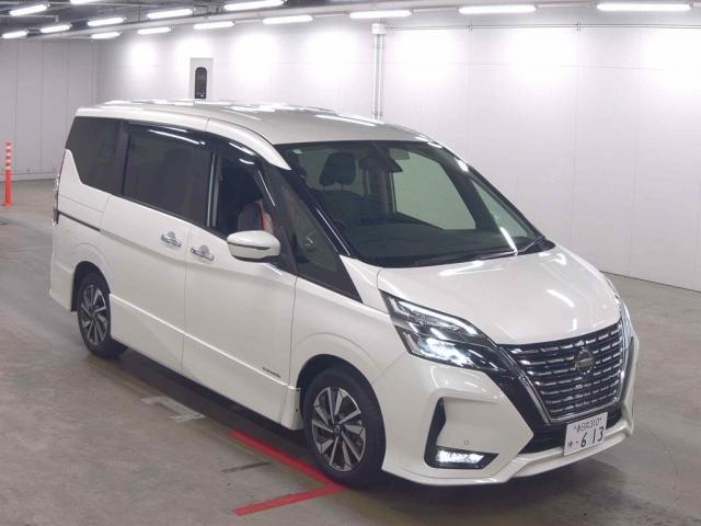 2022 Nissan Serena Highway Star V