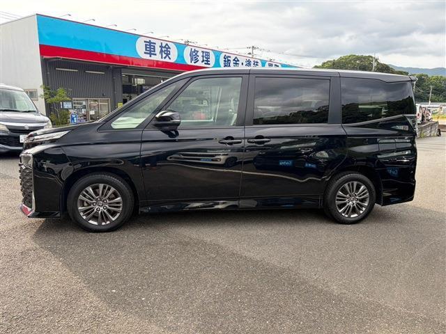 2023 Toyota VOXY S-G