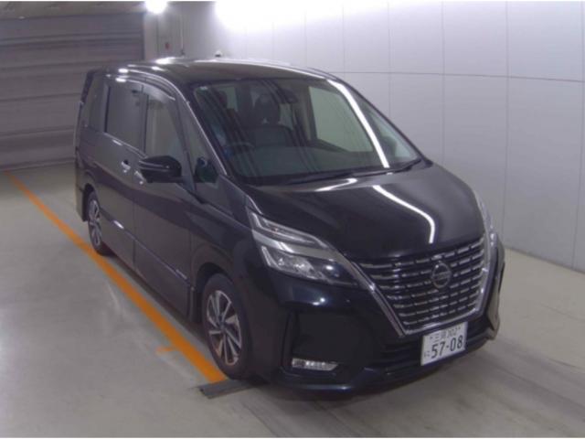 2022 Nissan Serena Highway Star V