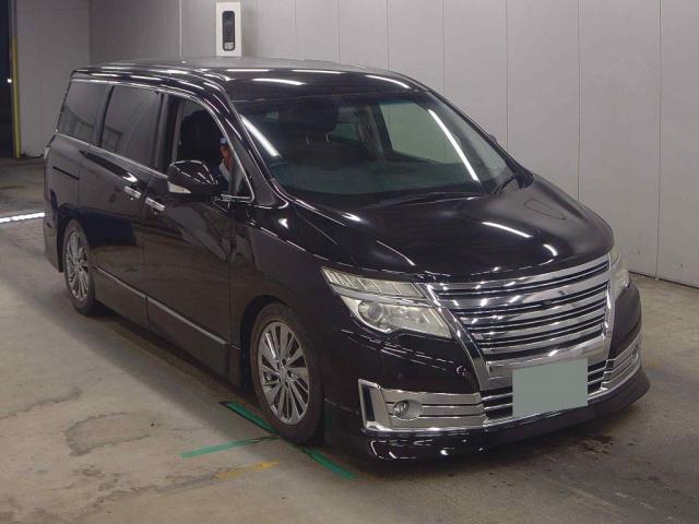 2014 Nissan Elgrand Rider