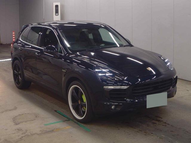 2015 Porsche Cayenne S E-Hybrid