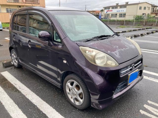 2005 Honda Life Diva Diva