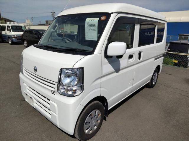 2022 Nissan NV100 Clipper DX GL Safety Package