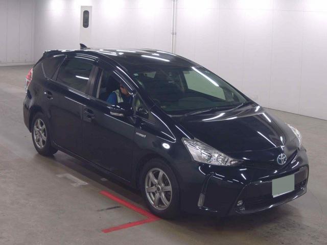 2015 Toyota PRIUS ALPHA S