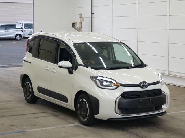 2023 Toyota Sienta Hybrid Hybrid Z