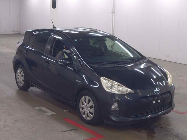 2012 Toyota Aqua G