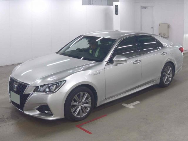 2017 Toyota Crown Hybrid Athlete S