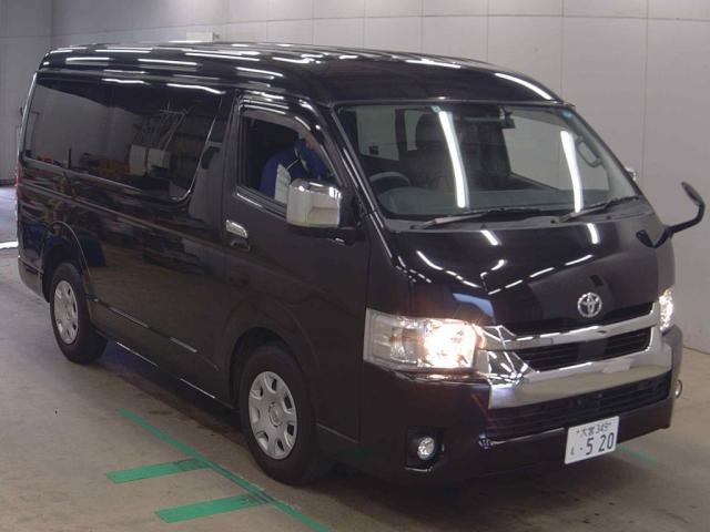 2022 Toyota Hiace Wagon GL