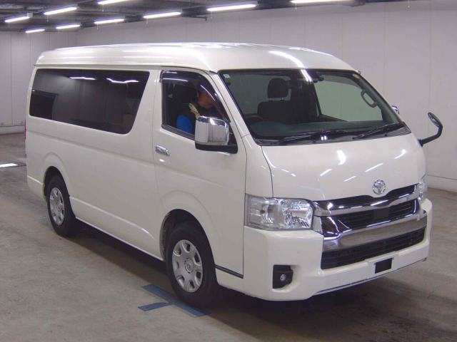 2022 Toyota Hiace Wagon GL