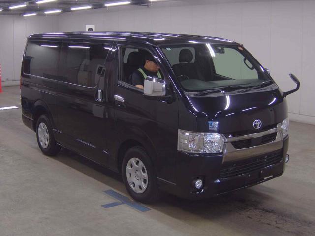 2022 Toyota Hiace Van Long Super GL Dark Prime 2