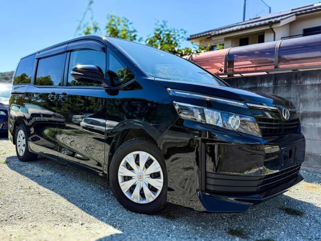 2015 Toyota Voxy 2.0X