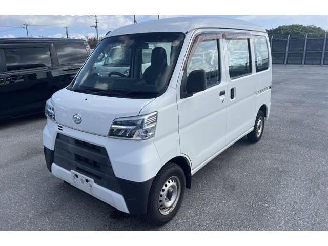 2020 Daihatsu Hijet Cargo Special SA? (High Roof)