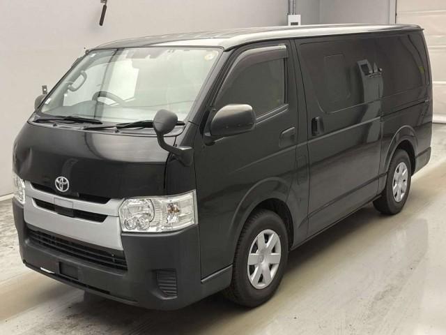 2019 Toyota HIACE VAN DX