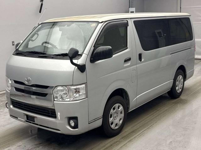 2018 Toyota REGIUS ACE VAN DX GL Package 4WD