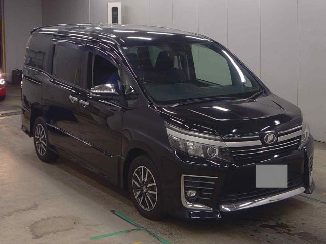 2016 Toyota VOXY ZS Kirameki? 4WD