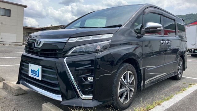 2018 Toyota Voxy ZS Kirameki