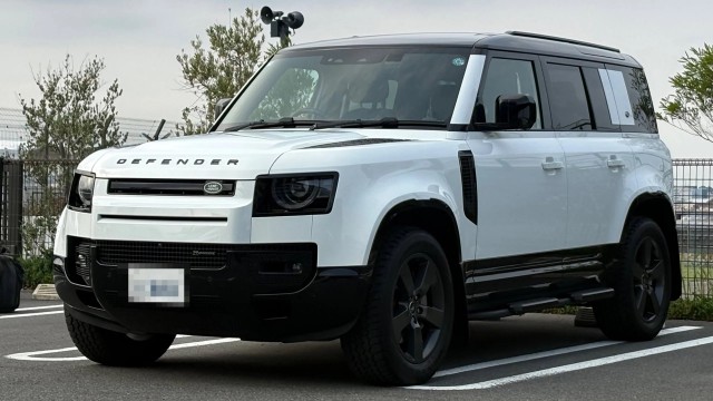 2023 Land Rover Defender5D 110X-Dynamic HSE D300