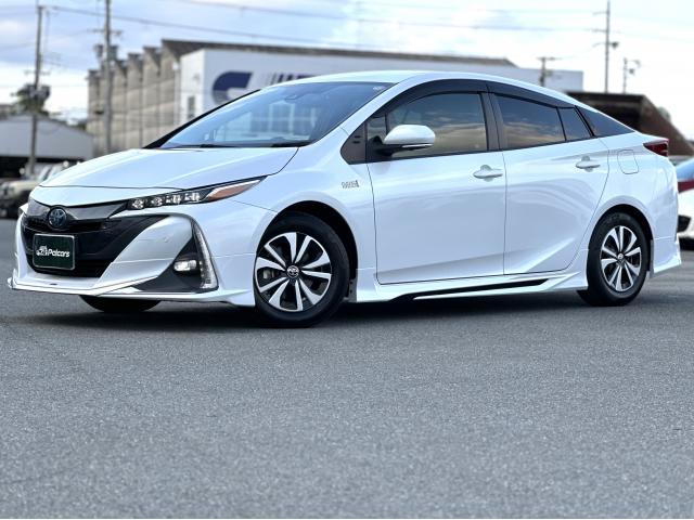 2020 Toyota Prius PHEV S Navi Package