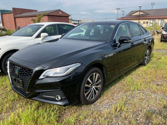 2019 Toyota Crown Hybrid S-Four C Package
