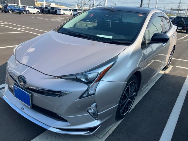 2018 Toyota Prius Special Safety Plus Two-Tone