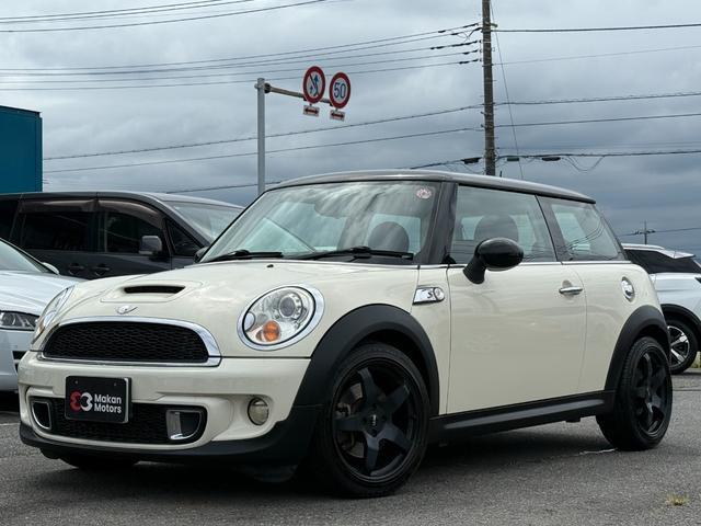 2011 MINI 3HB Cooper S