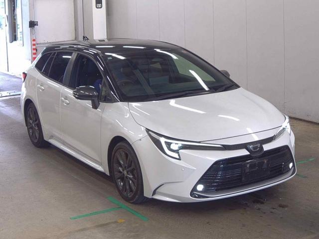 2023 Toyota Corolla Touring Double VVi